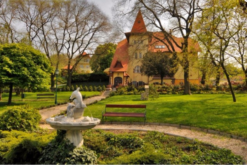 Fried Kastély Hotel Simontornya