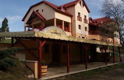 Sziluett Borhotel Farkasmály