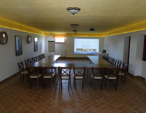 Sziluett Borhotel Farkasmály