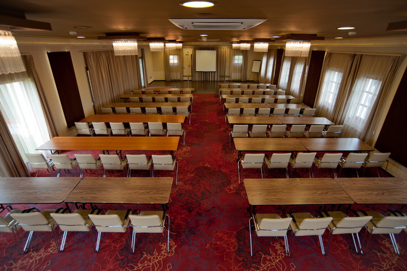 Gastland M0 Hotel és Konferenciaközpont