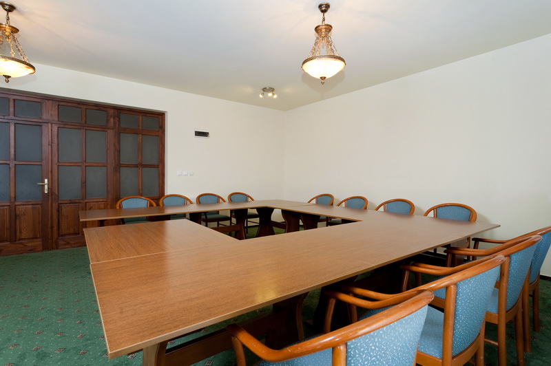 Gastland M0 Hotel és Konferenciaközpont