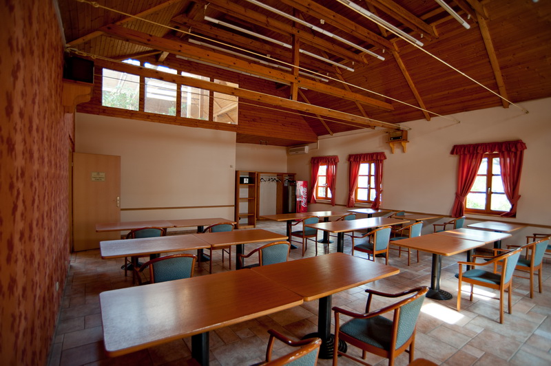 Gastland M0 Hotel és Konferenciaközpont