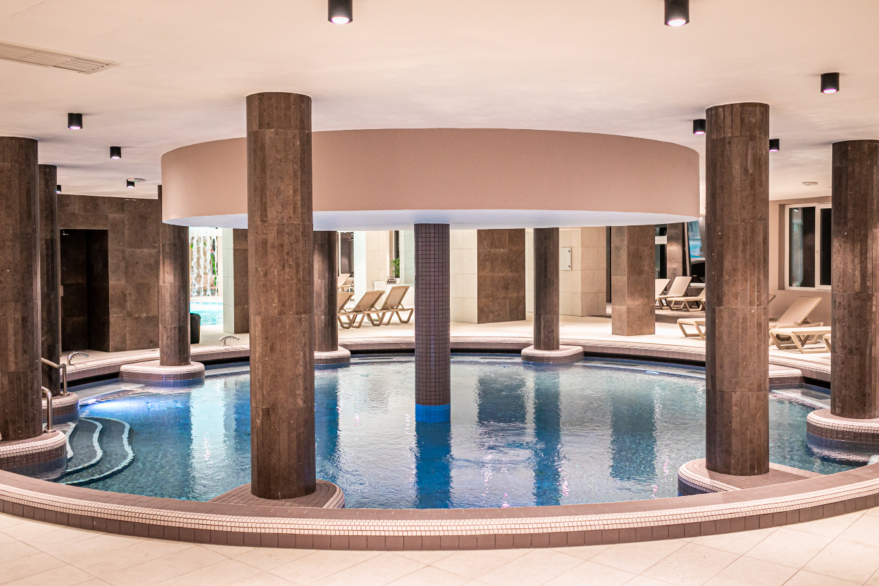 Ambient Hotel & AromaSPA