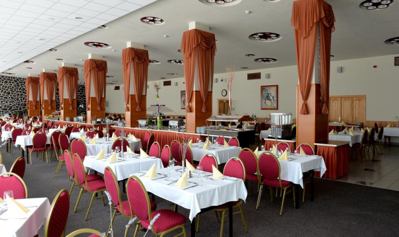 Hunguest Hotel Apollo