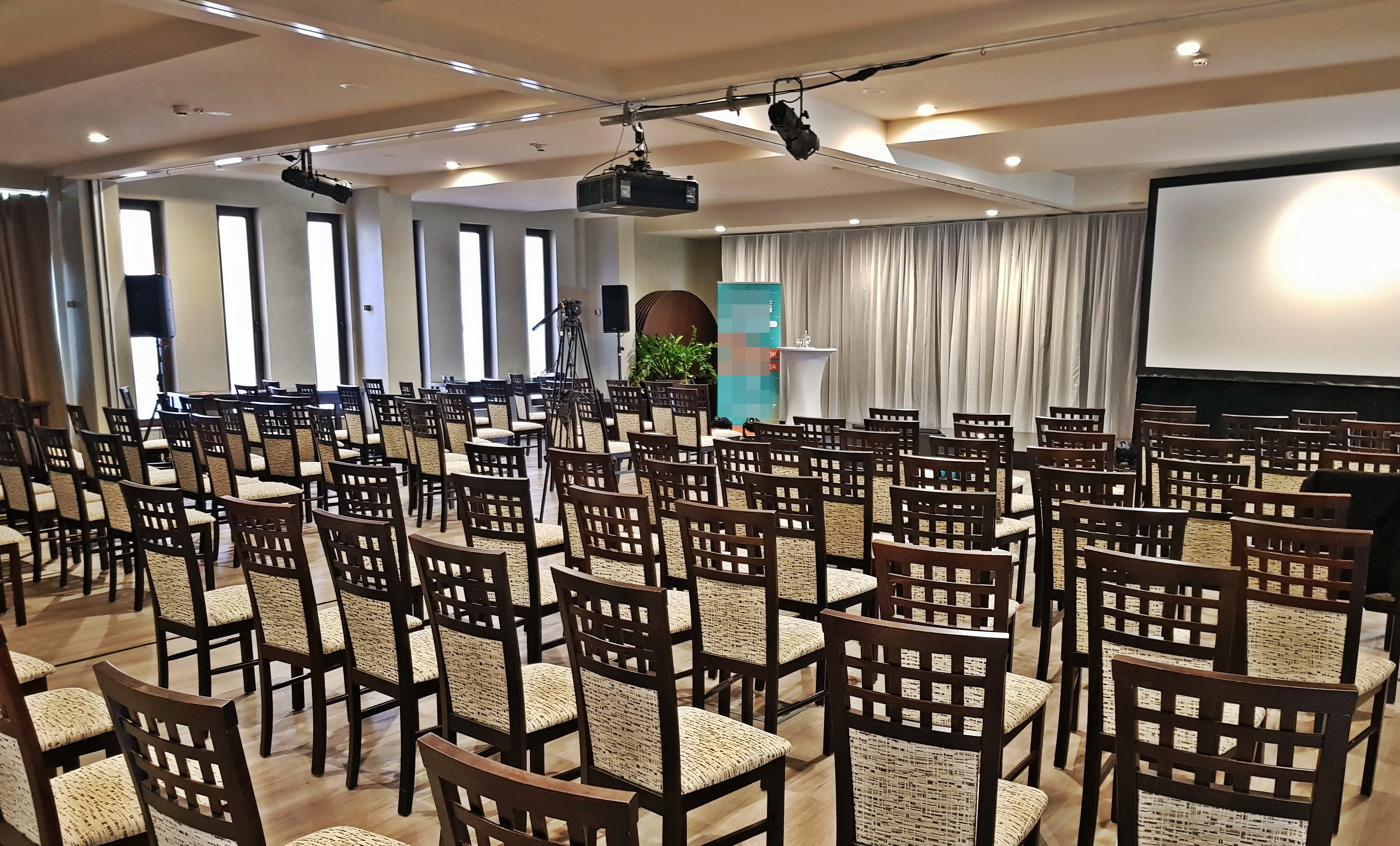 Balaton Hotel & Restaurant