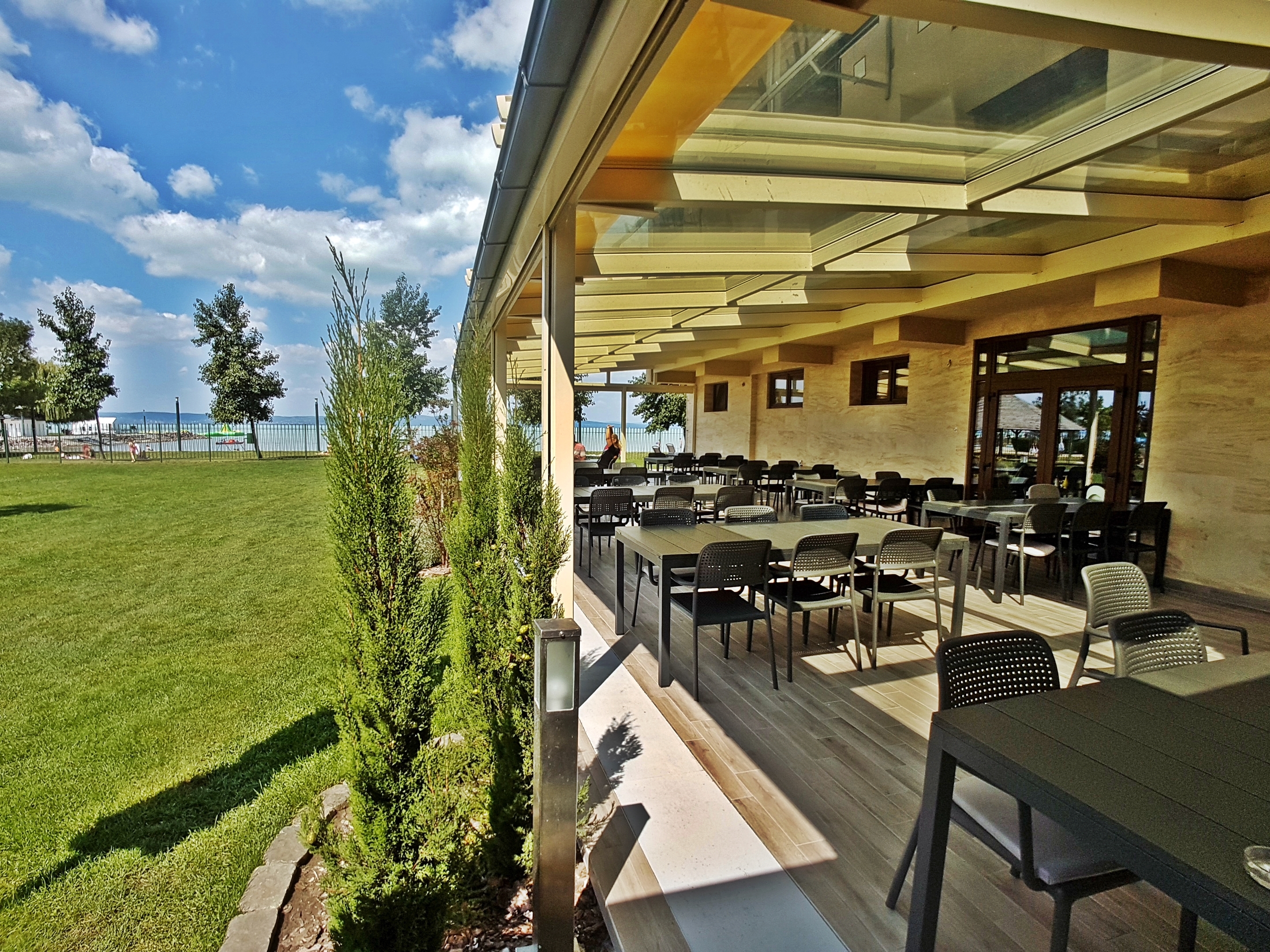 Balaton Hotel & Restaurant