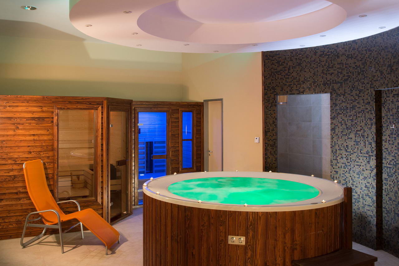 Erzsébet Királyné Szálloda