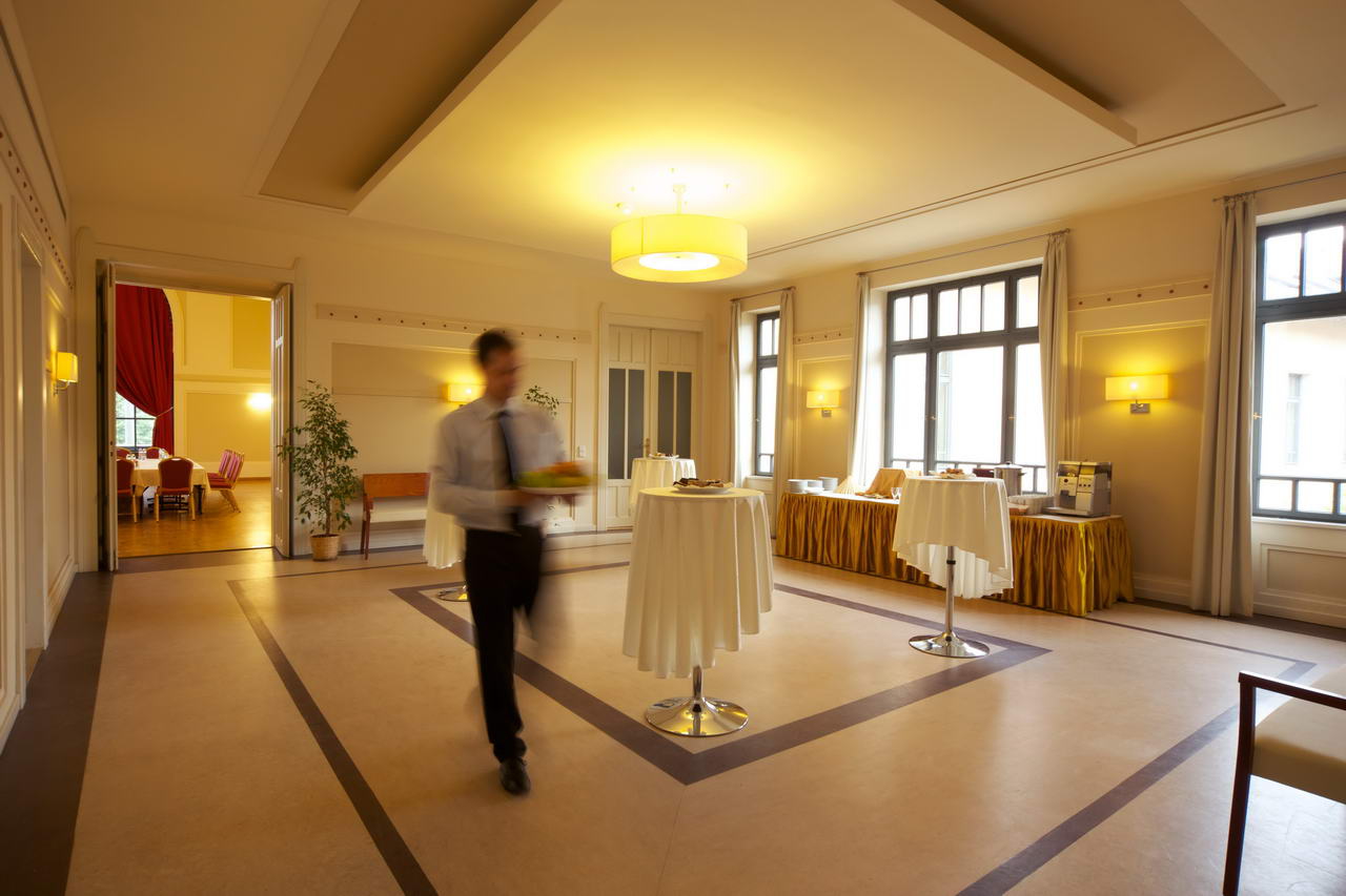 Erzsébet Királyné Szálloda