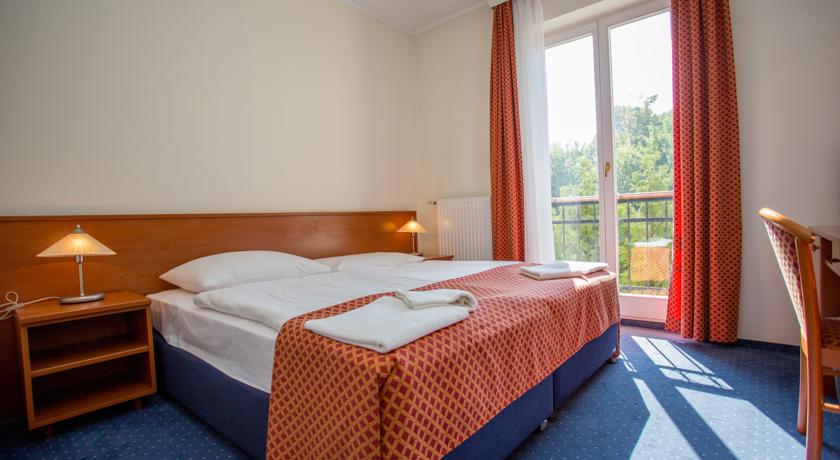 Hotel Főnix Szálloda és Tréningközpont