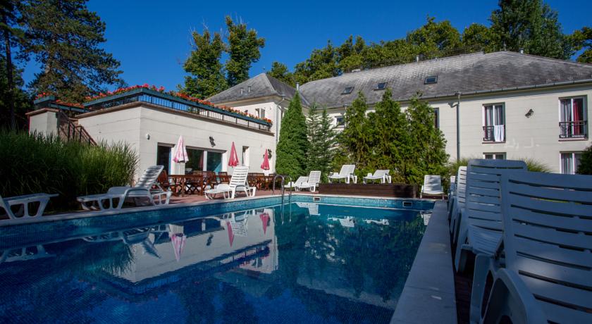 Hotel Főnix Szálloda és Tréningközpont