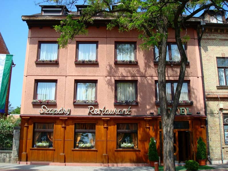 Hotel Gloria Budapest City Center