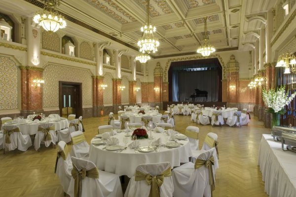 Palatinus Grand Hotel