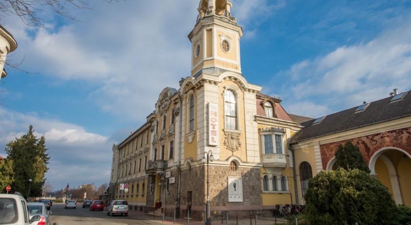 Hotel Tisza