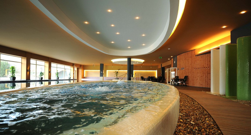 Hunguest Hotel Forrás