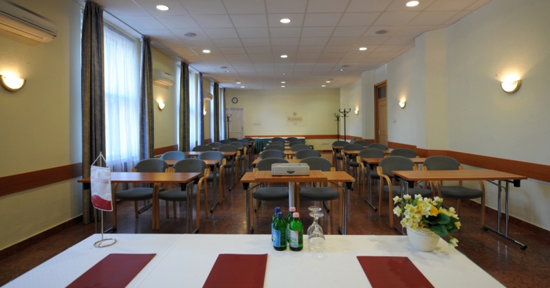 Hunguest Hotel Platánus