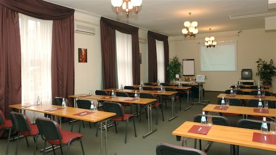 Hunguest Hotel Platánus