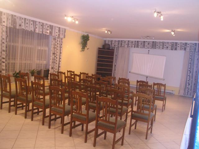 Kincsem Wellness Hotel