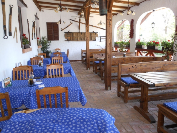 Liza Aqua & Conference Hotel