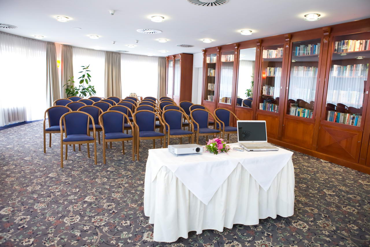 Lotus Therme Hotel & Spa