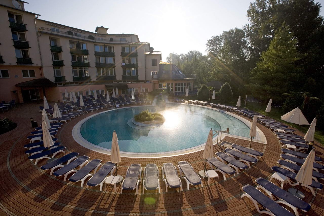 Lotus Therme Hotel & Spa