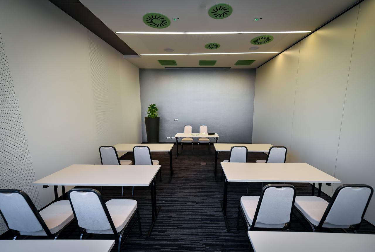 Best Western Plus Lakeside Hotel