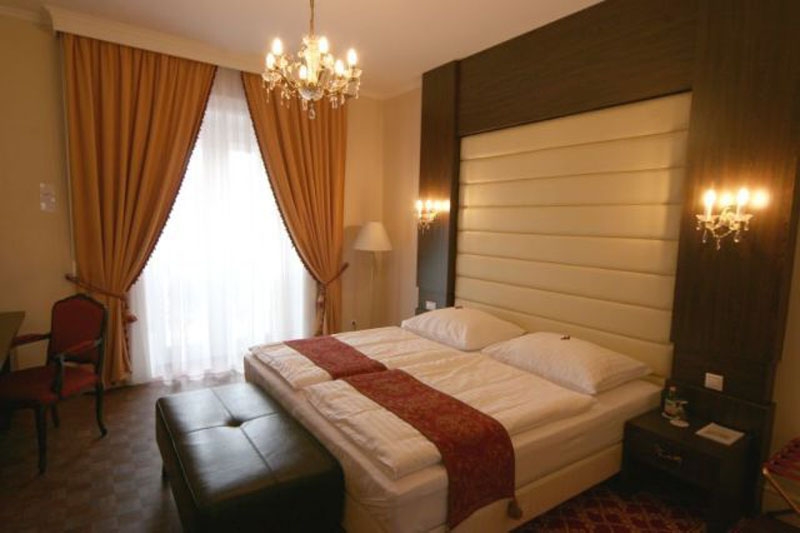 Kristály Imperial Hotel