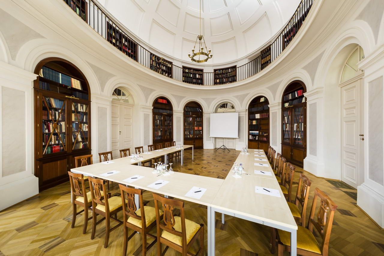 Károlyi Kastély és Rendezvényközpont