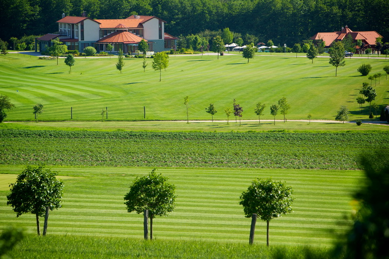 Forest Hills Hotel & Golf