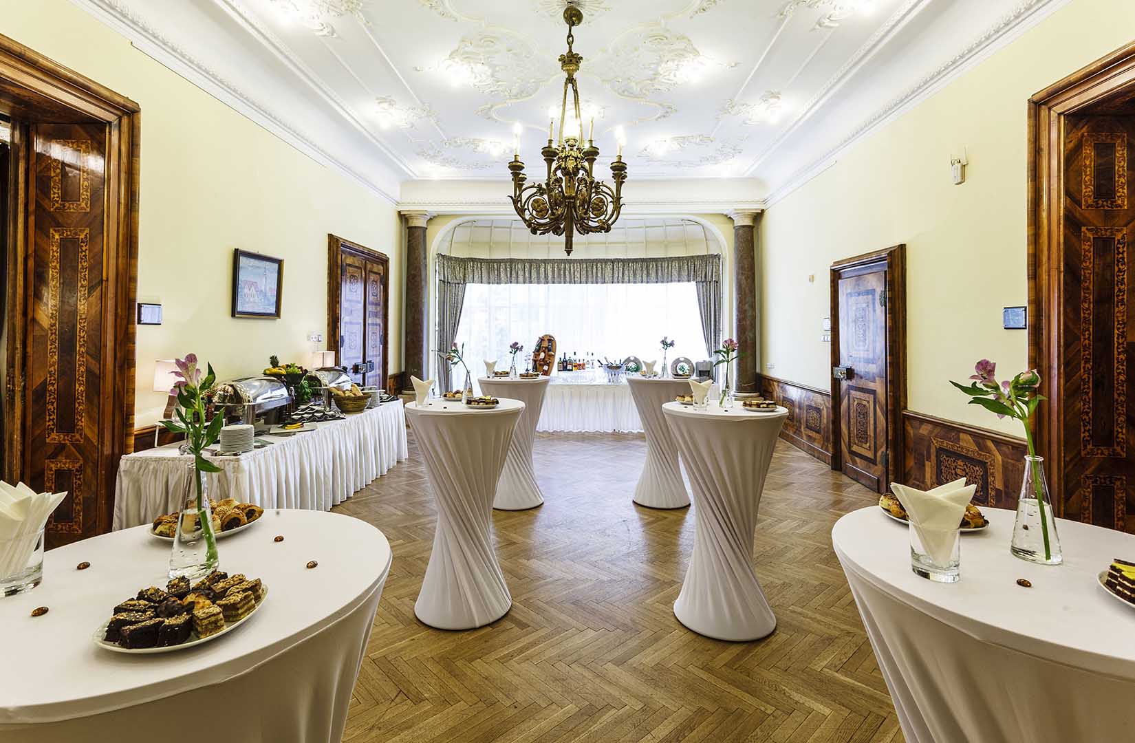 Ádám Villa Rendezvényközpont