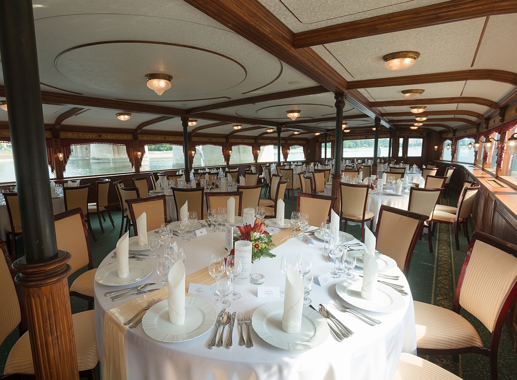 Gróf Széchenyi Rendezvényhajó