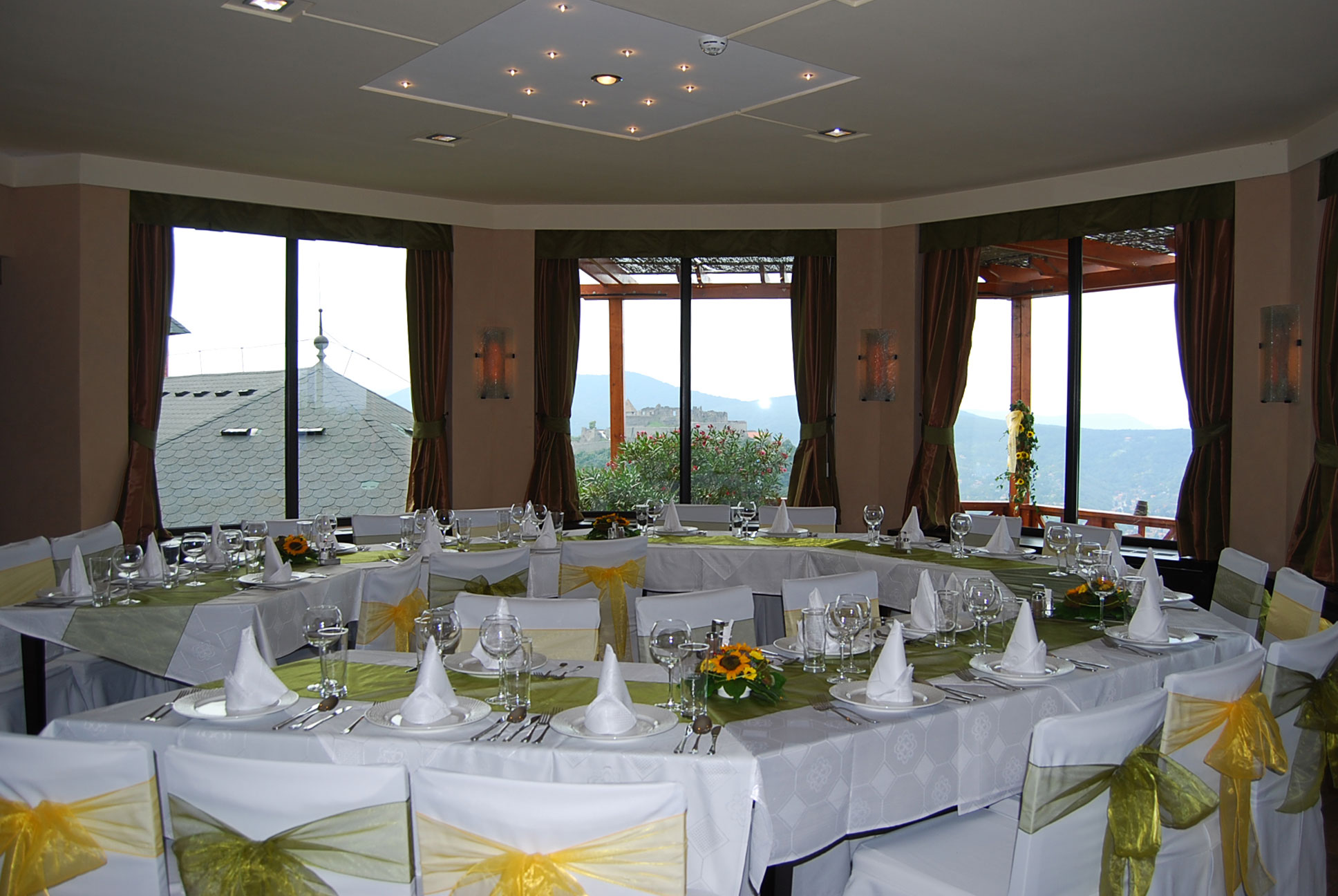 Nagyvillám Étterem