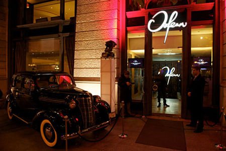 Orfeum Music Club & Restaurant