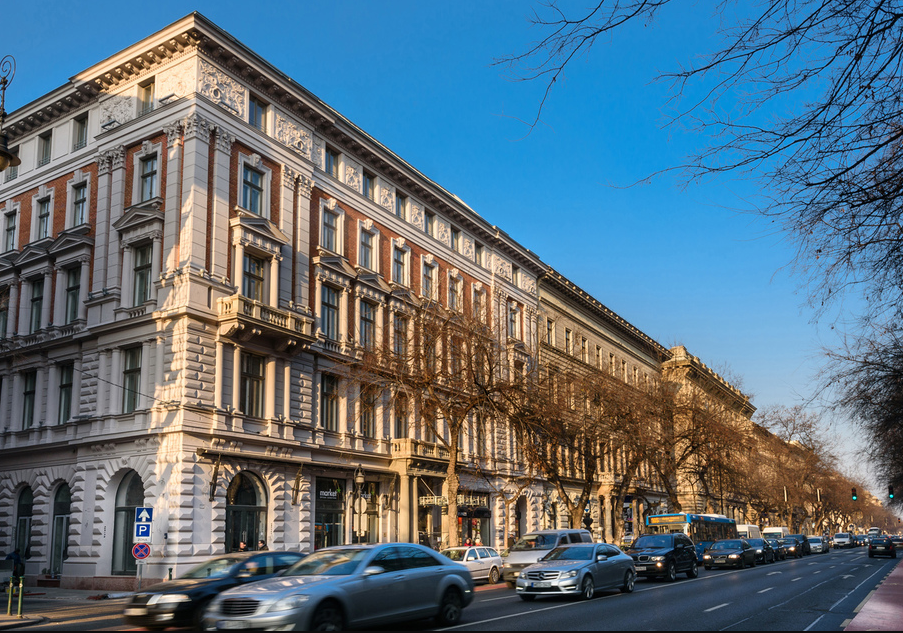 Hotel Moments Budapest