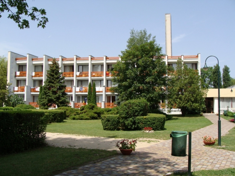 Nereus Park Hotel