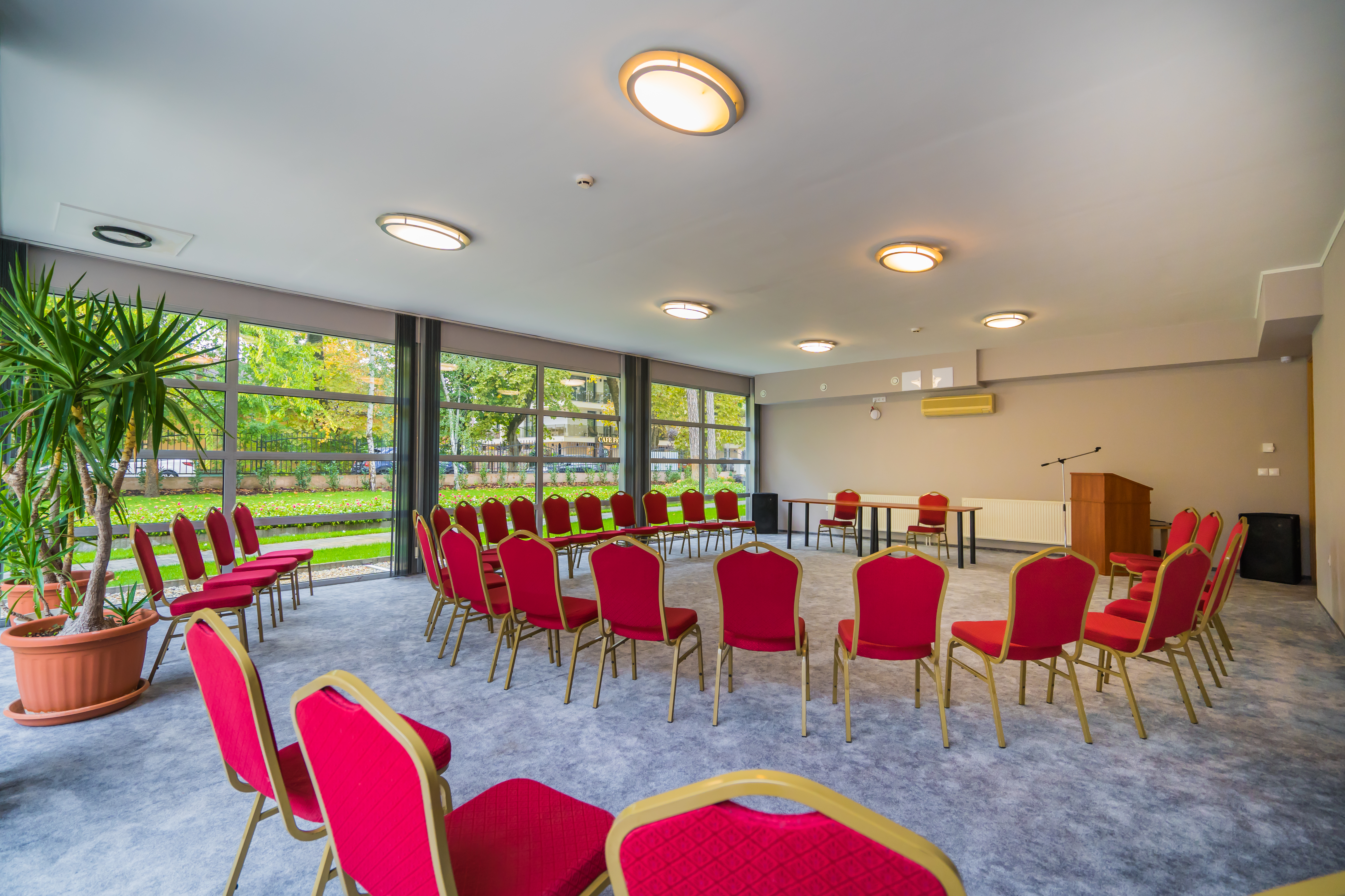 SunGarden Wellness & Conference Hotel