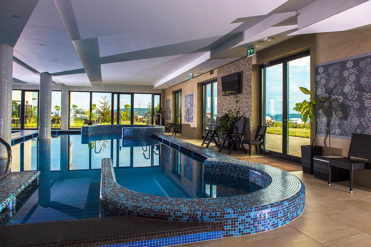 Castellum Hotel Hollókő