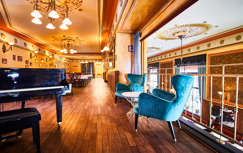 Centrál Kávéház és Étterem