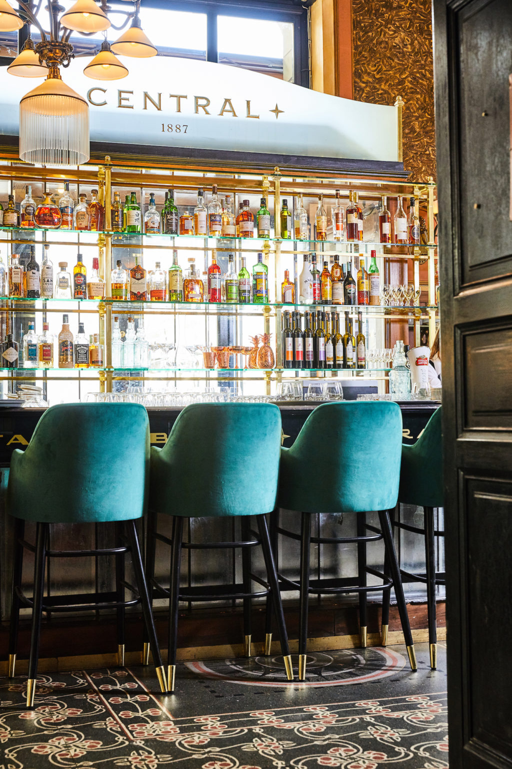 Centrál Kávéház és Étterem