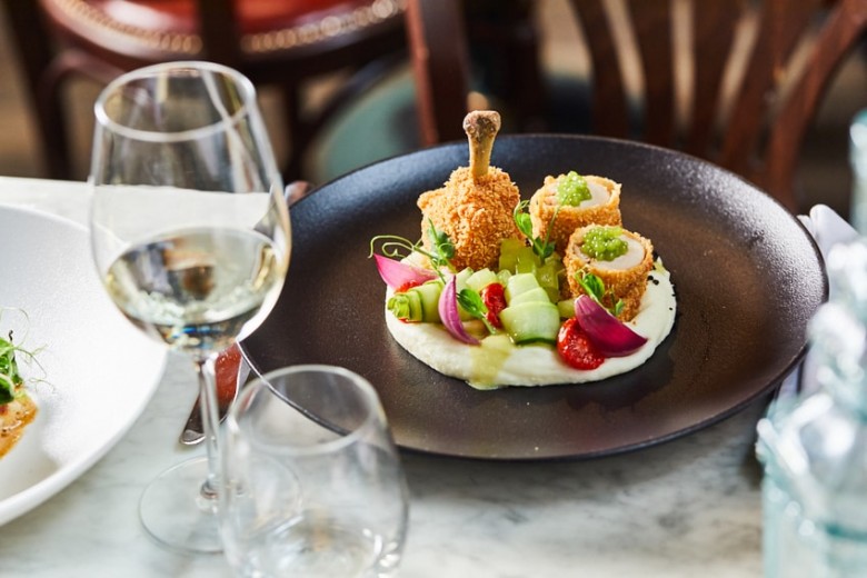 Centrál Kávéház és Étterem