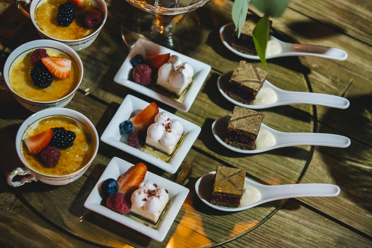 The Houses of History – anno 1830