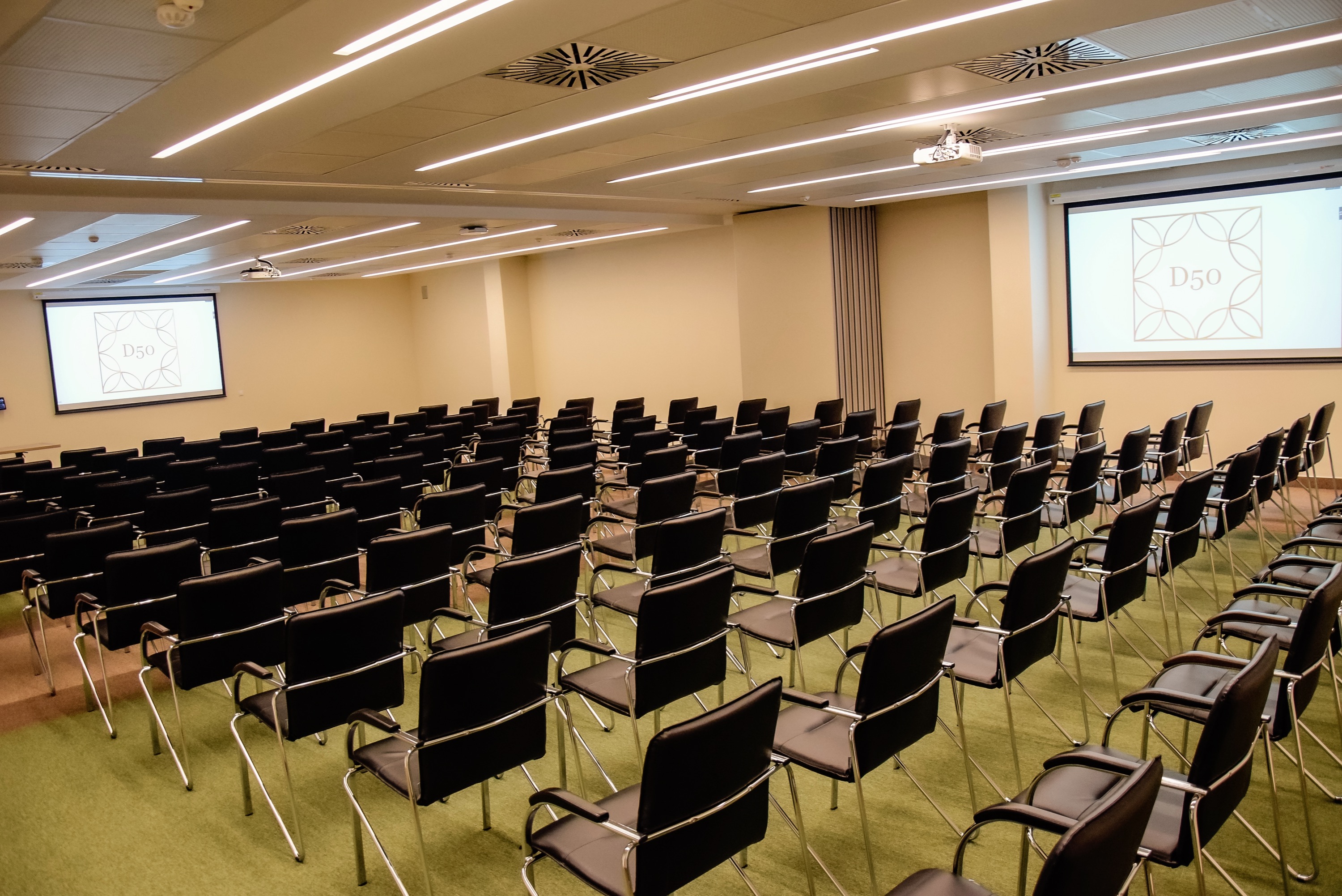 D50 Hotel és Rendezvényközpont