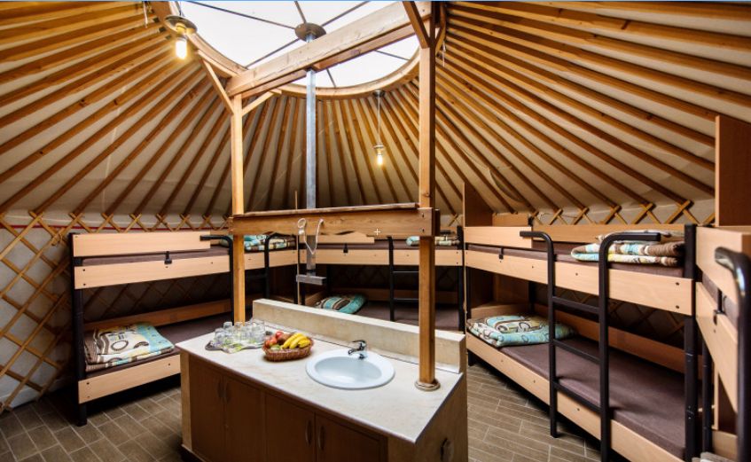 Cserkeszőlő Fürdő és Gyógyászati Központ Jurta Tábor