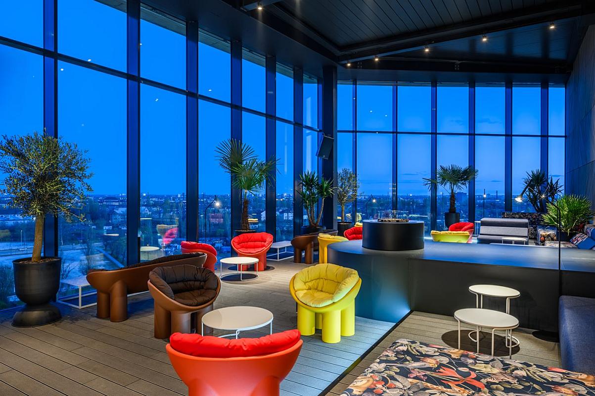 TRIBE Budapest Stadium Cloud IX Skybar