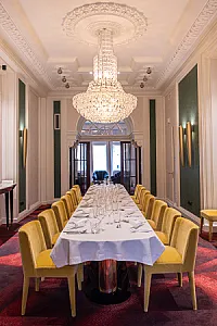Hősök Bistro