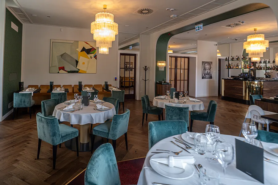 Hősök Bistro