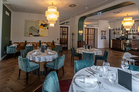 Hősök Bistro