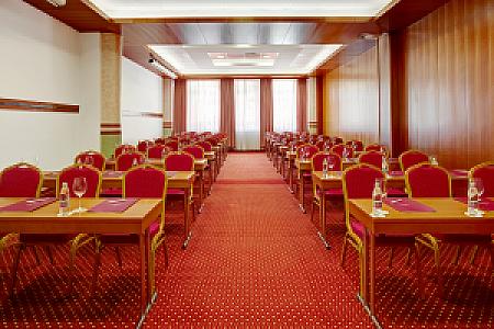 LARGO 2 HALL