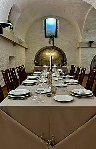 Teleki-Wattay Kastélyszálló Pomáz Lovagterem