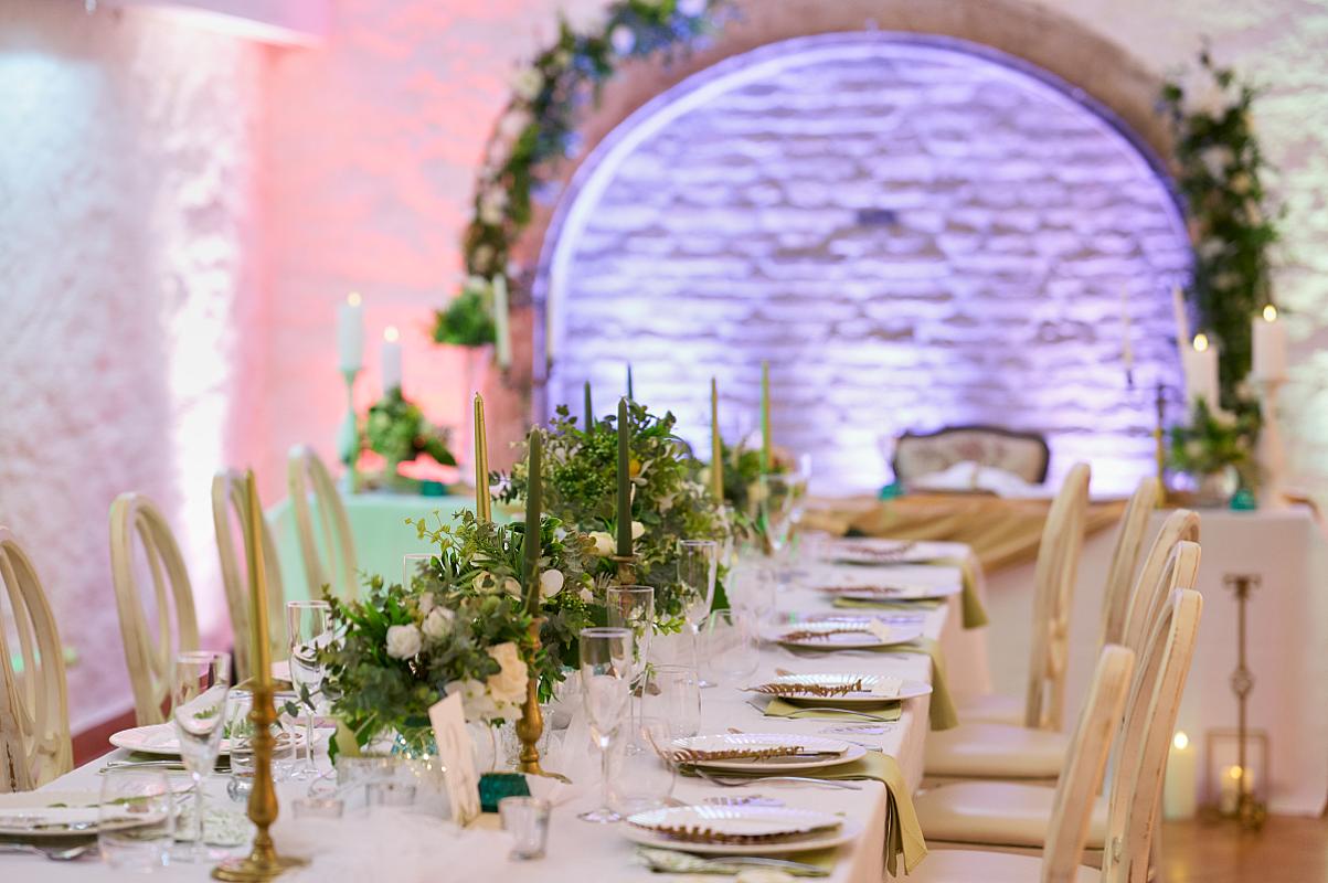 Teleki-Wattay Kastélyszálló Pomáz Lovagterem