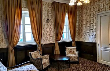 Teleki-Wattay Kastélyszálló Pomáz Zolnay terem